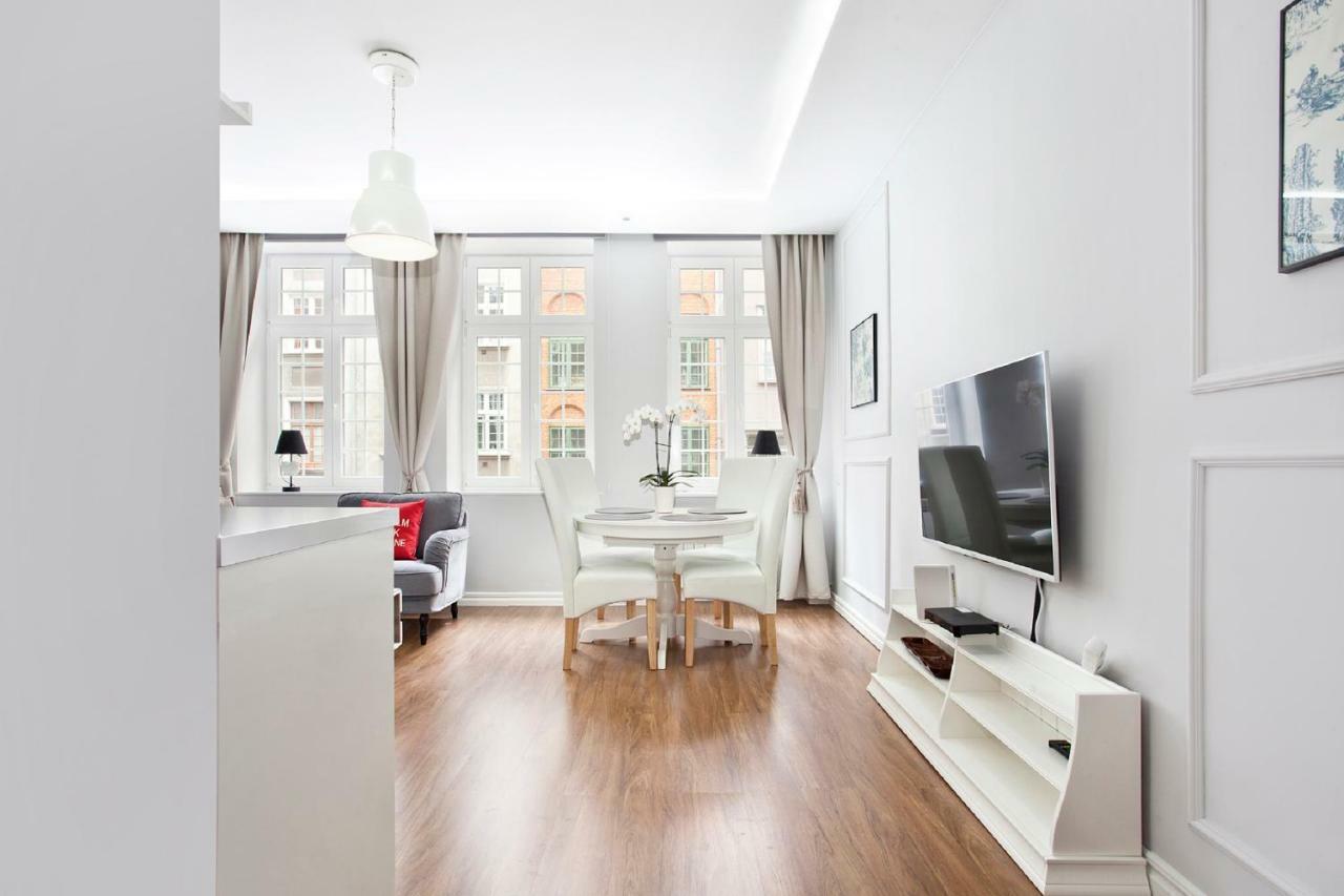 The Heart Of Old Town Apartments — Photos 3